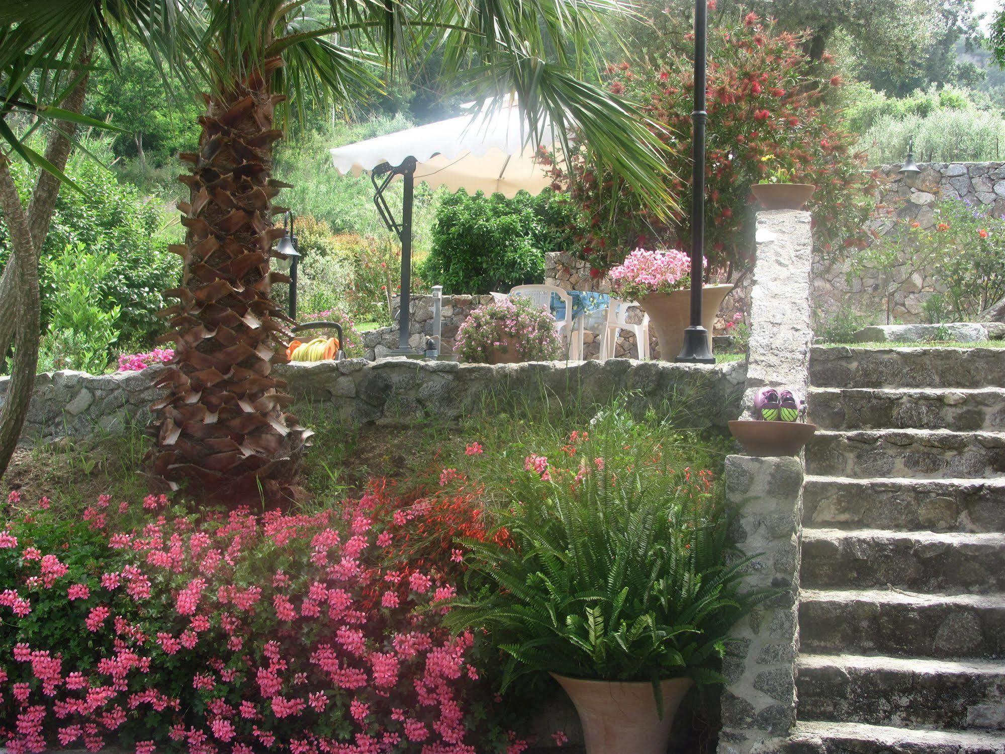 B & B Korello Gasponi Exterior photo