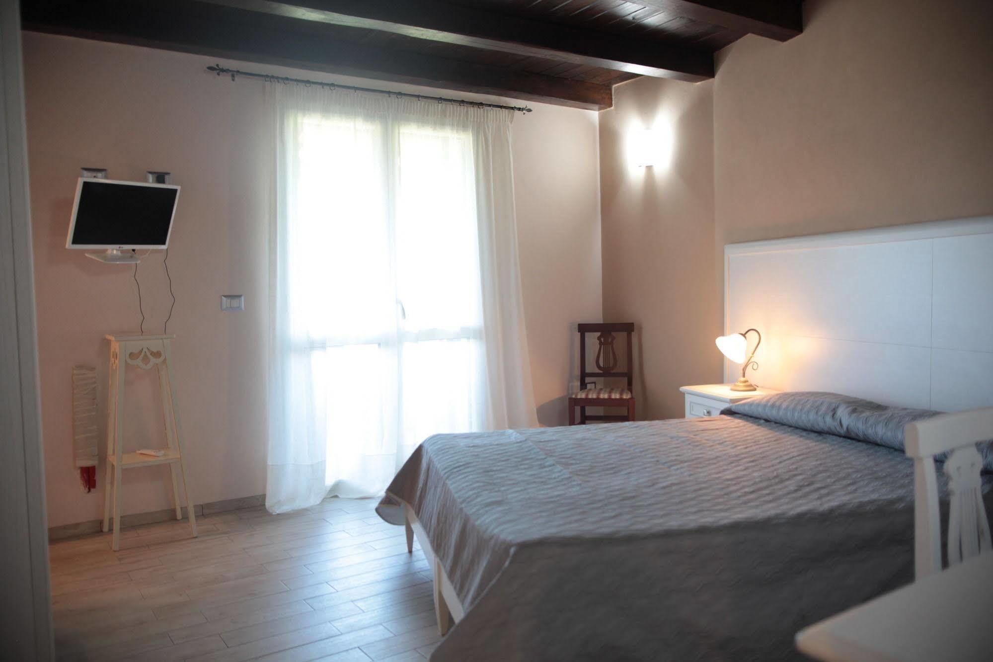 B & B Korello Gasponi Exterior photo
